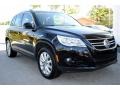 Deep Black Metallic - Tiguan SE Photo No. 2