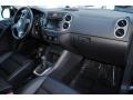 Deep Black Metallic - Tiguan SE Photo No. 16