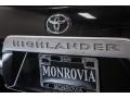 2010 Black Toyota Highlander   photo #7