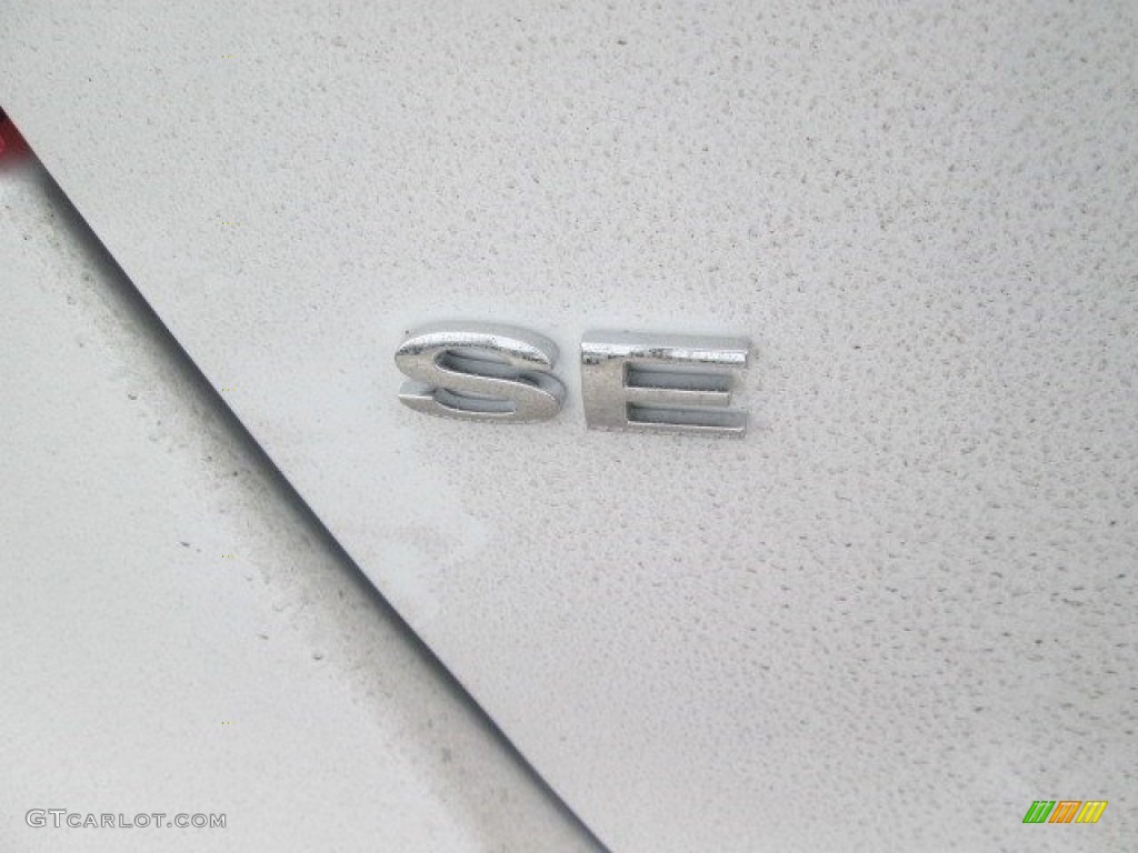 2016 Fiesta SE Hatchback - Oxford White / Medium Light Stone photo #12