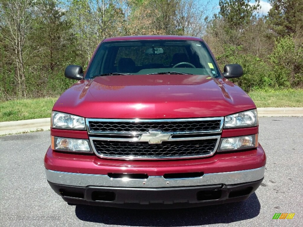 2006 Silverado 1500 LS Crew Cab 4x4 - Sport Red Metallic / Dark Charcoal photo #3