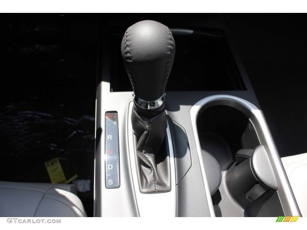 2017 Acura RDX Standard RDX Model 6 Speed Automatic Transmission Photo #112179301