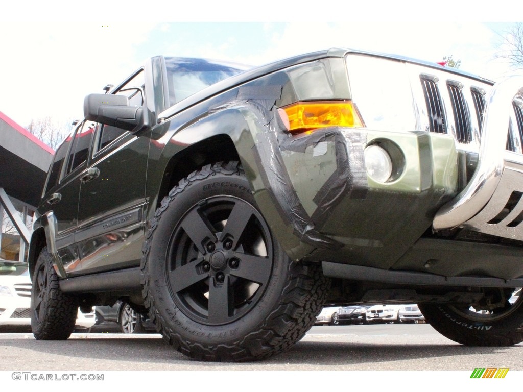 2007 Commander Sport 4x4 - Jeep Green Metallic / Medium Slate Gray photo #11