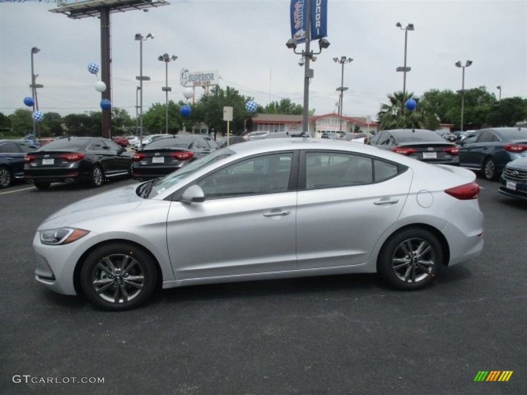 2017 Elantra SE - Silver / Gray photo #4