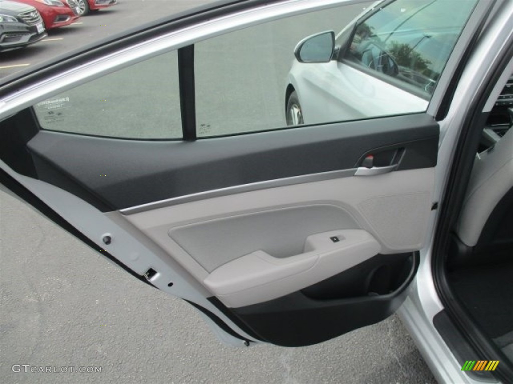 2017 Elantra SE - Silver / Gray photo #16