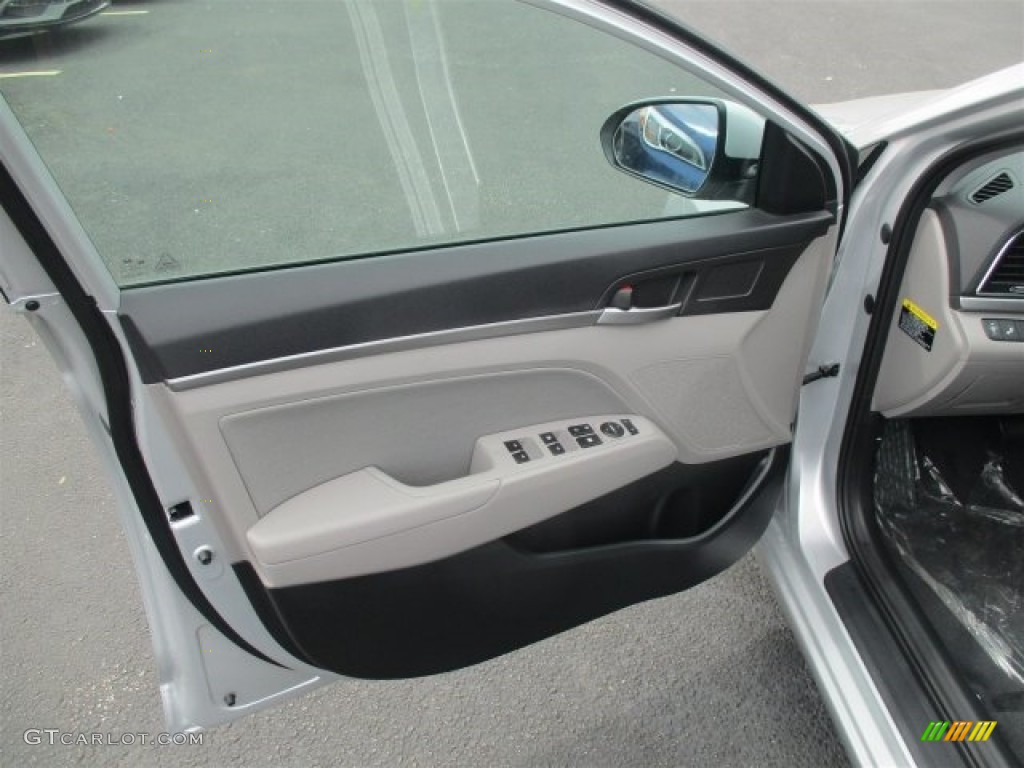 2017 Elantra SE - Silver / Gray photo #17