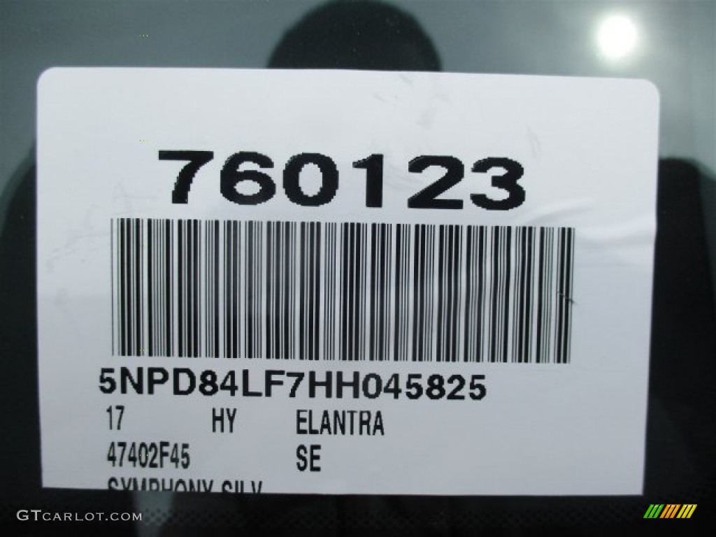 2017 Elantra SE - Silver / Gray photo #21