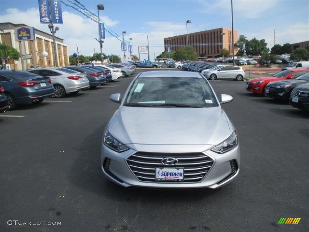 2017 Elantra SE - Silver / Gray photo #2
