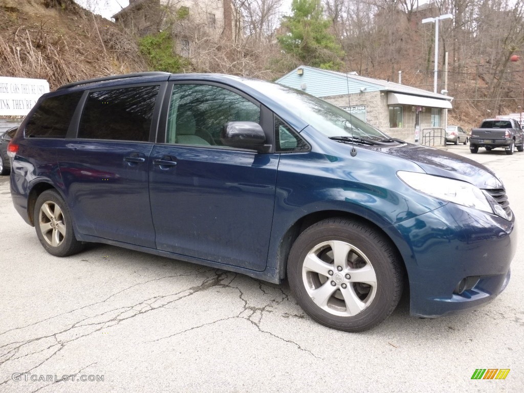 2012 Sienna LE - South Pacific Pearl / Bisque photo #1
