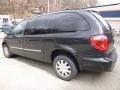 2006 Brilliant Black Chrysler Town & Country Touring  photo #8