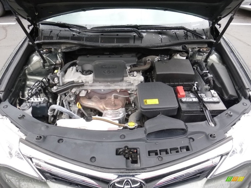2013 Camry LE - Cypress Green Metallic / Ivory photo #16
