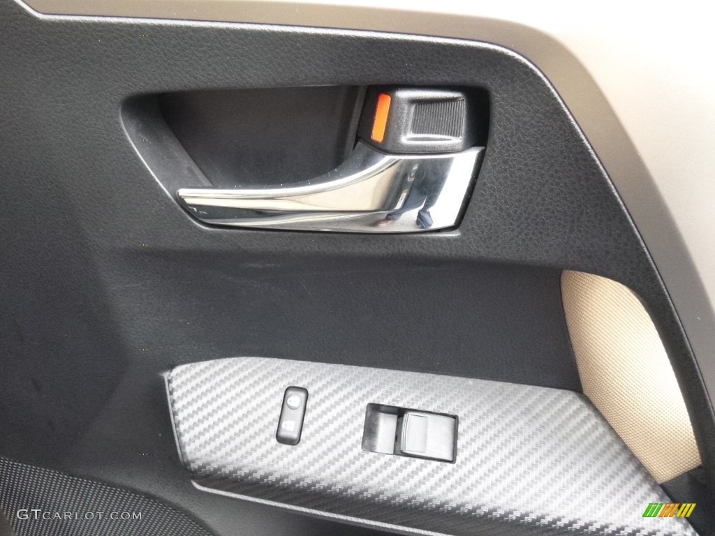 2015 RAV4 XLE - Pyrite Mica / Latte photo #10