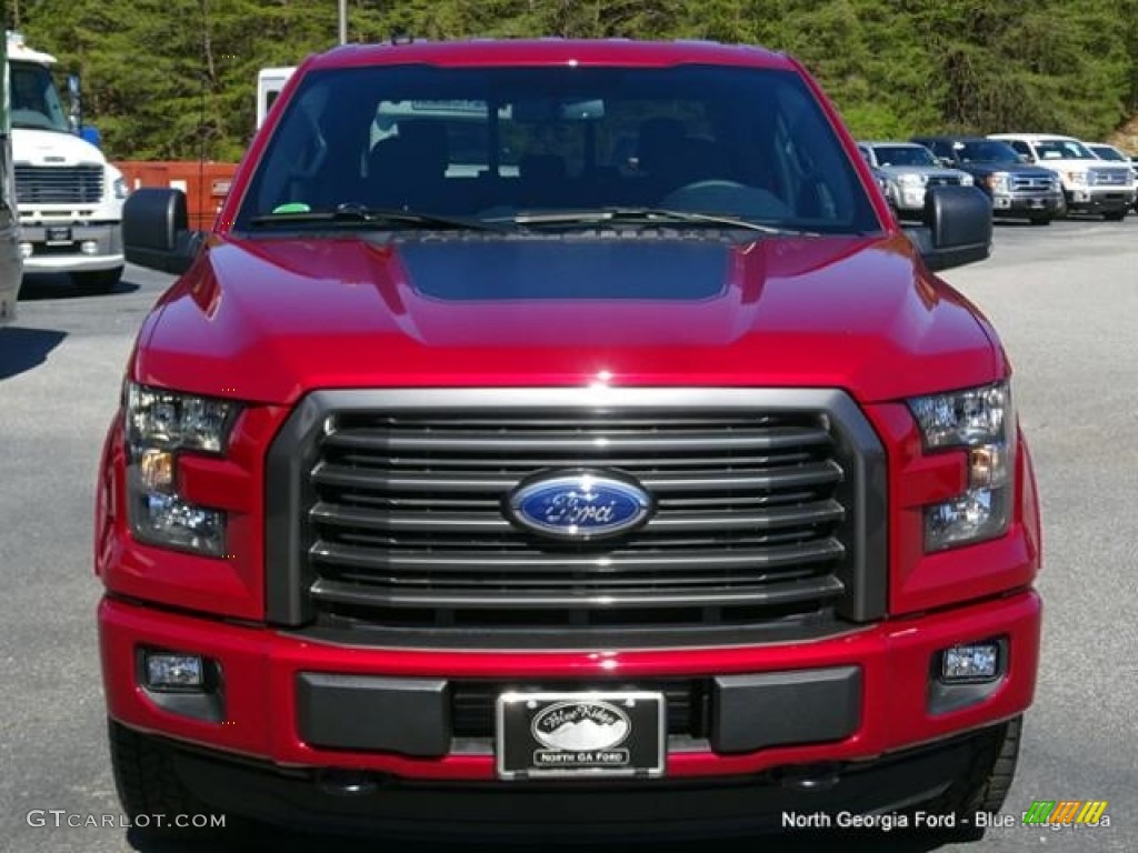 2016 F150 XLT SuperCrew 4x4 - Ruby Red / Black photo #8