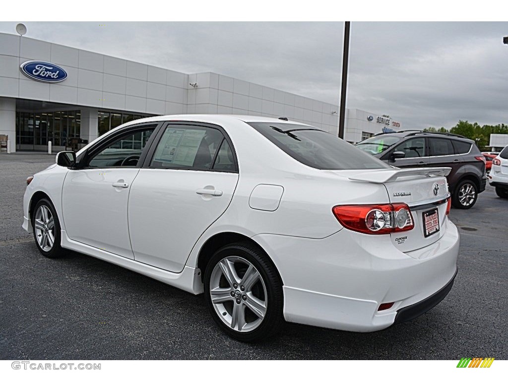 2013 Corolla S - Super White / Dark Charcoal photo #5