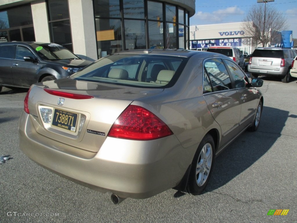 2007 Accord EX-L Sedan - Desert Mist Metallic / Ivory photo #5