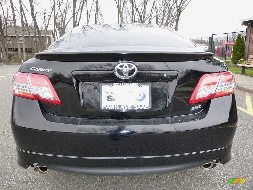 2010 Camry SE V6 - Black / Dark Charcoal photo #4