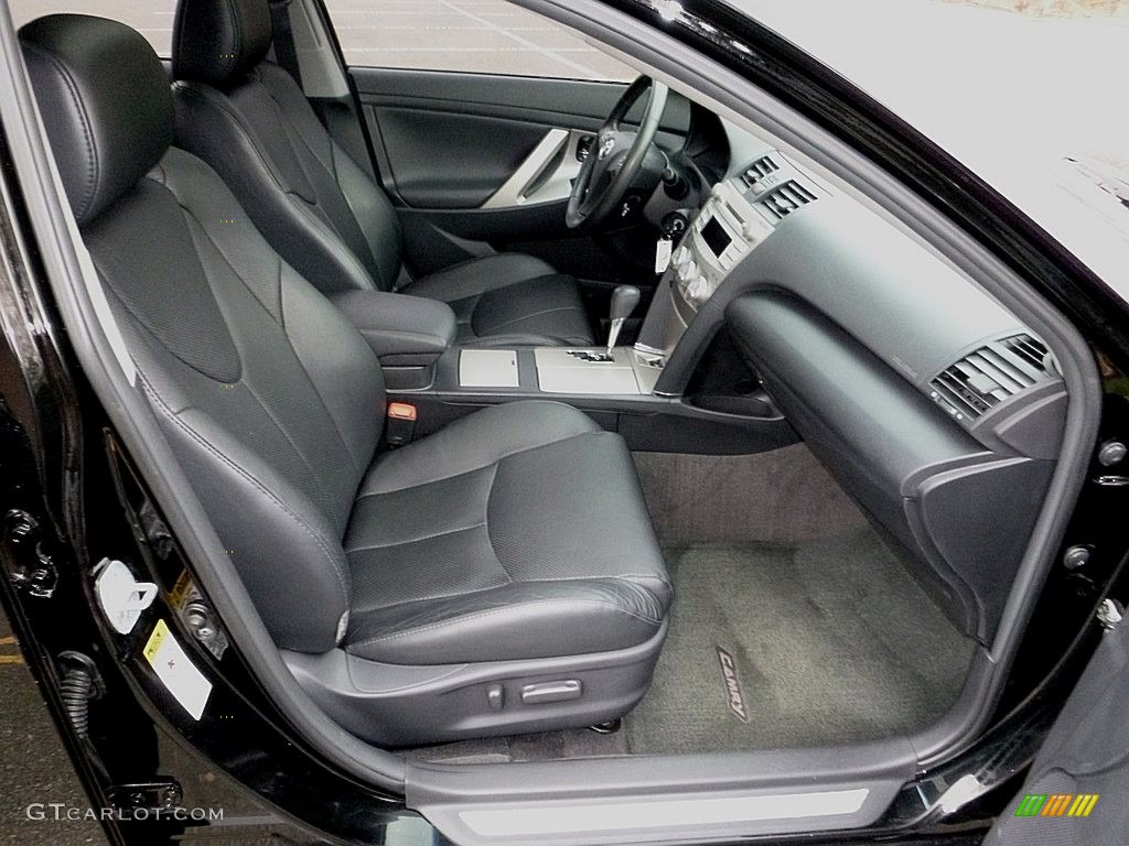 2010 Camry SE V6 - Black / Dark Charcoal photo #18