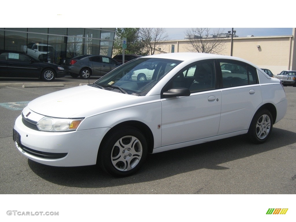 2004 ION 2 Sedan - Polar White / Grey photo #1