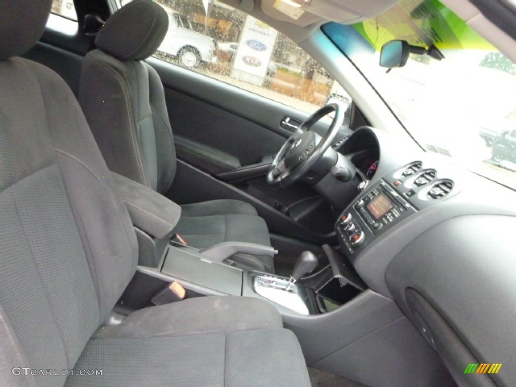 2012 Altima 2.5 S Coupe - Brilliant Silver / Charcoal photo #4