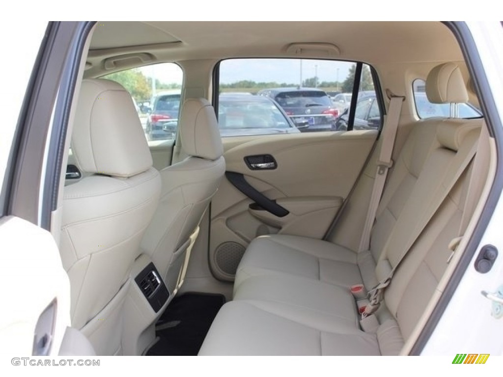 2017 RDX Technology AWD - White Diamond Pearl / Parchment photo #13