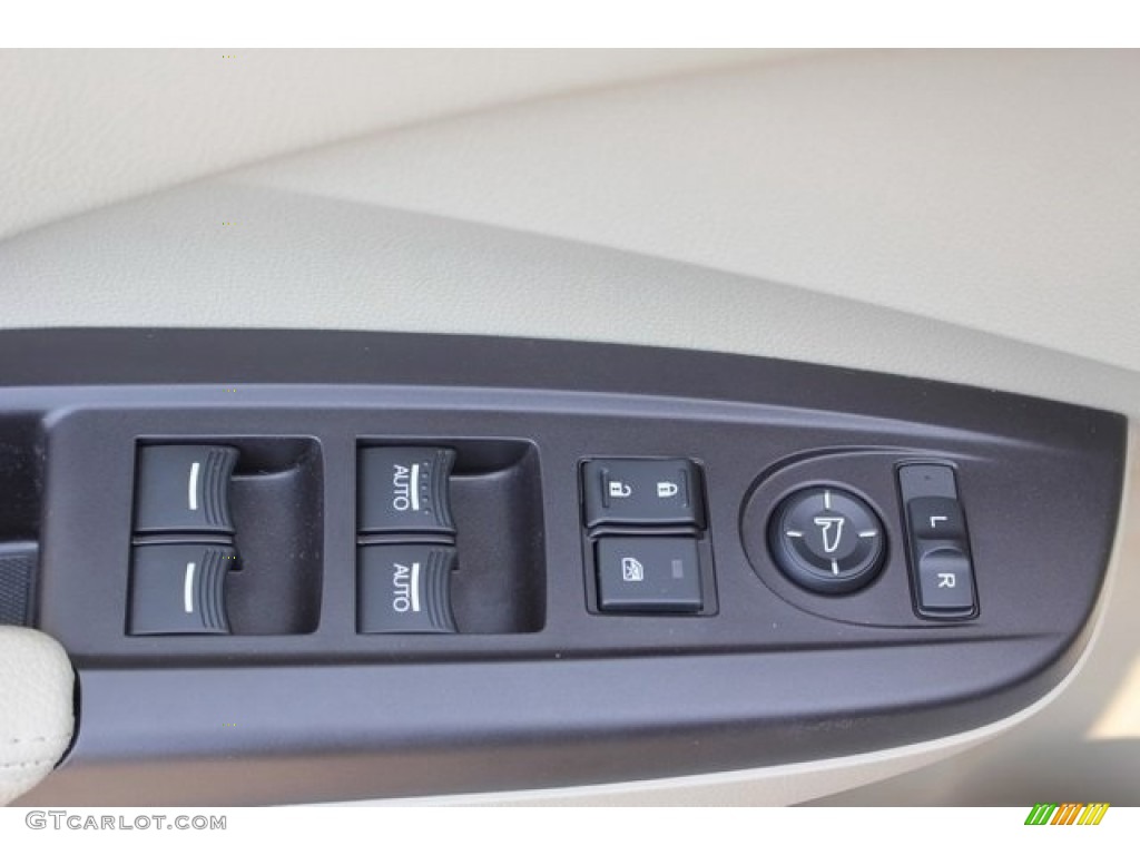 2017 RDX Technology AWD - White Diamond Pearl / Parchment photo #25