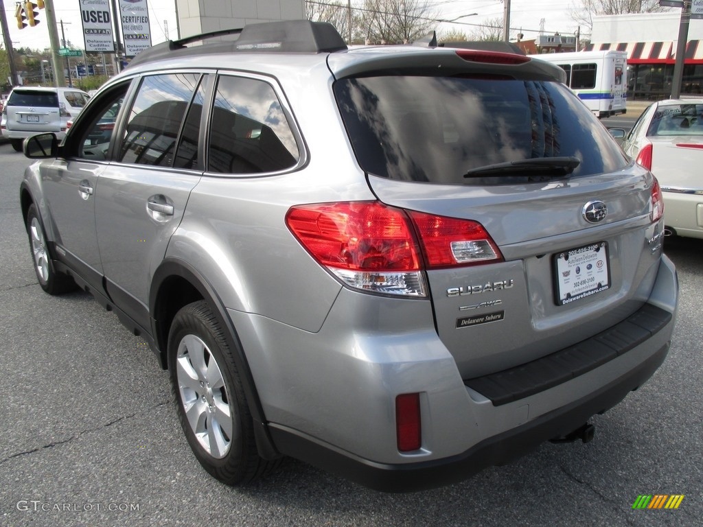 2011 Outback 3.6R Limited Wagon - Steel Silver Metallic / Off Black photo #5