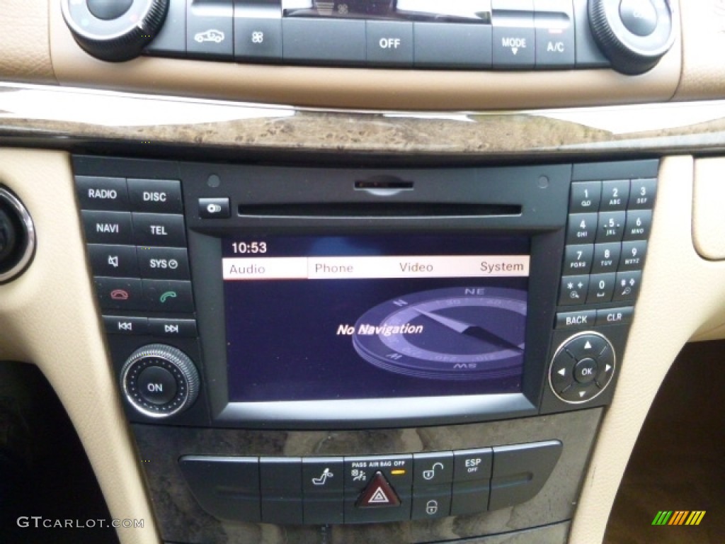 2009 E 350 Sedan - Indium Grey Metallic / Cashmere photo #19