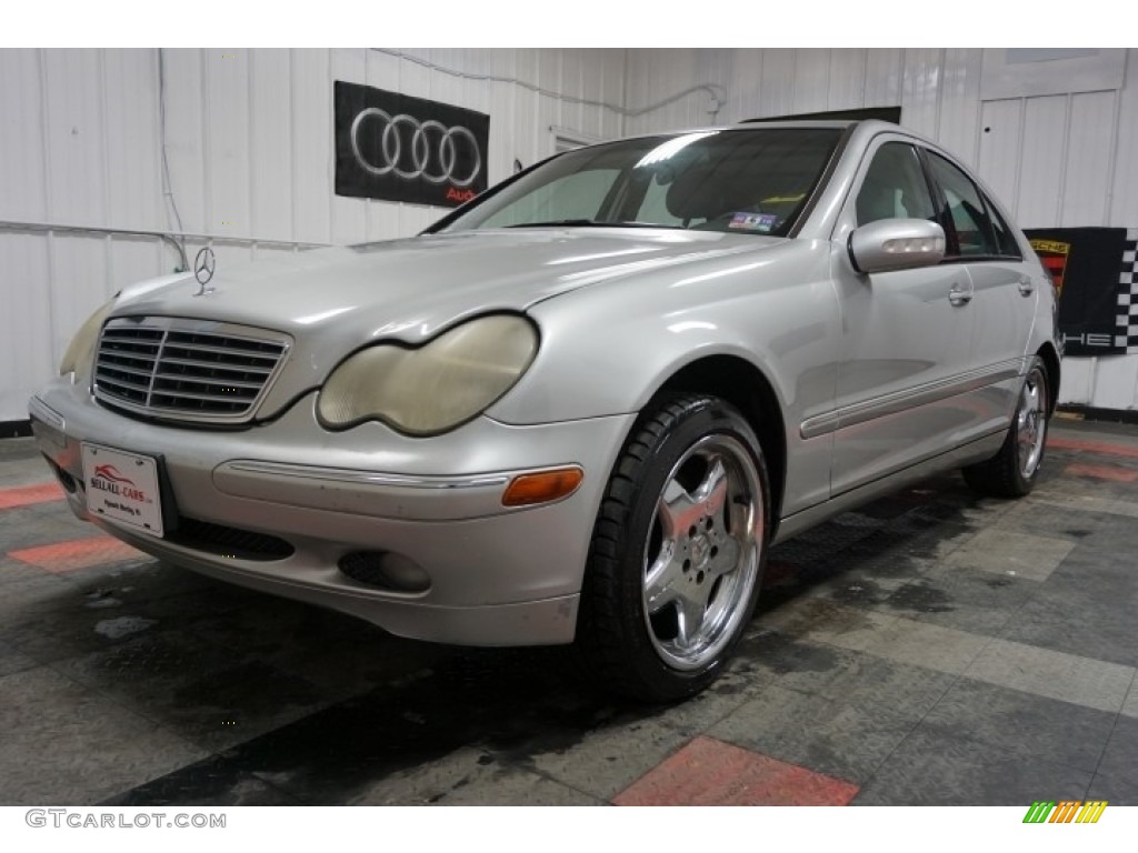 2001 C 320 Sedan - Brilliant Silver Metallic / Charcoal Black photo #3