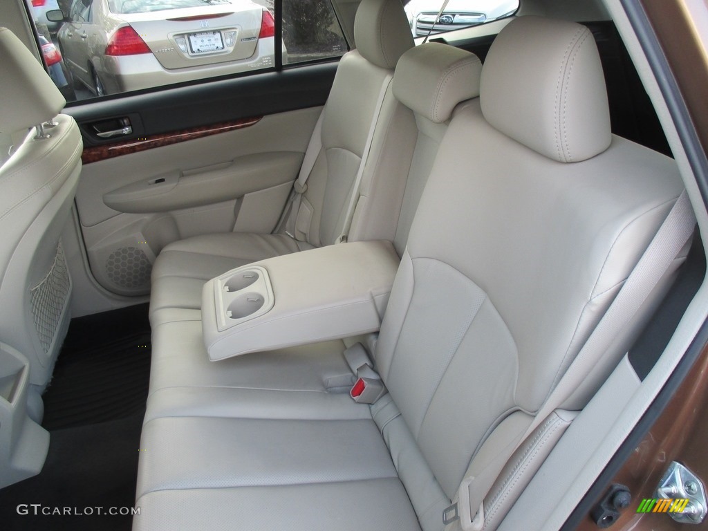 2011 Outback 3.6R Limited Wagon - Caramel Bronze Pearl / Warm Ivory photo #21