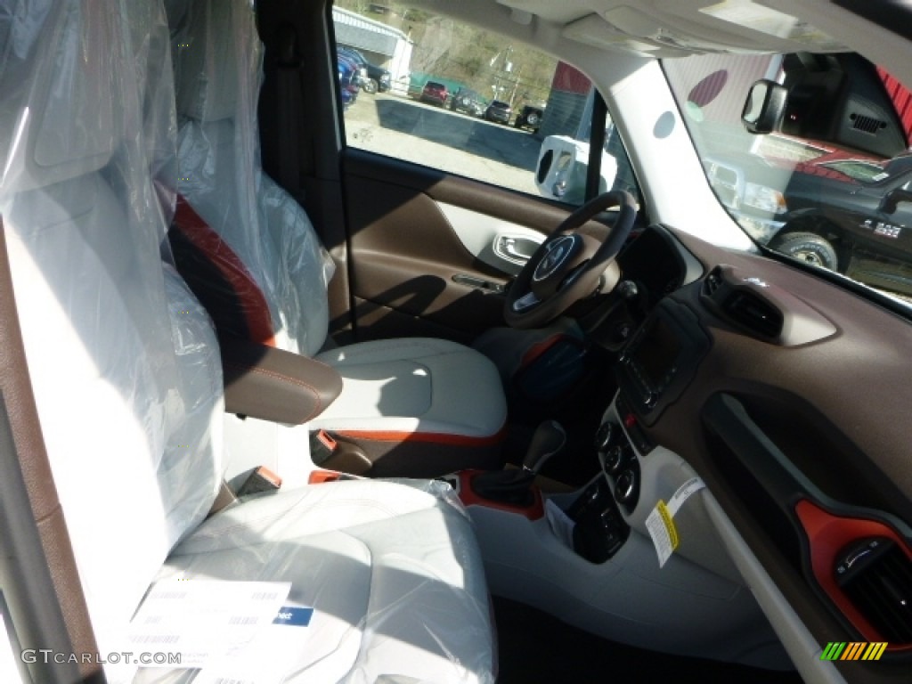 2016 Renegade Limited 4x4 - Alpine White / Bark Brown/Ski Grey photo #9