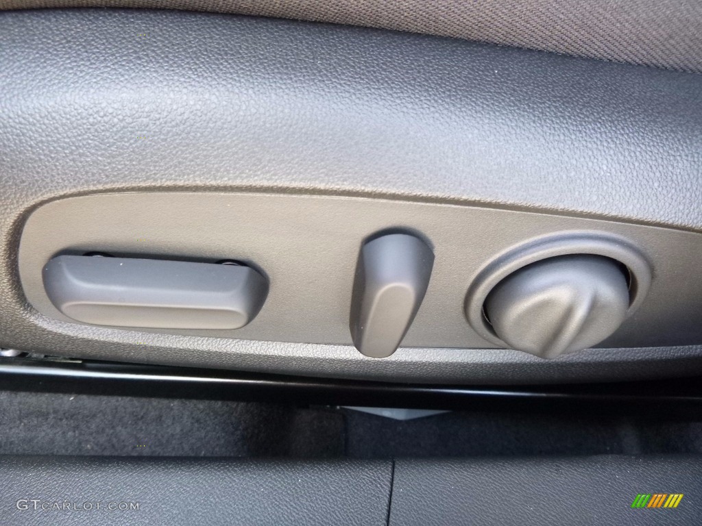 2016 Malibu LT - Silver Ice Metallic / Jet Black photo #15