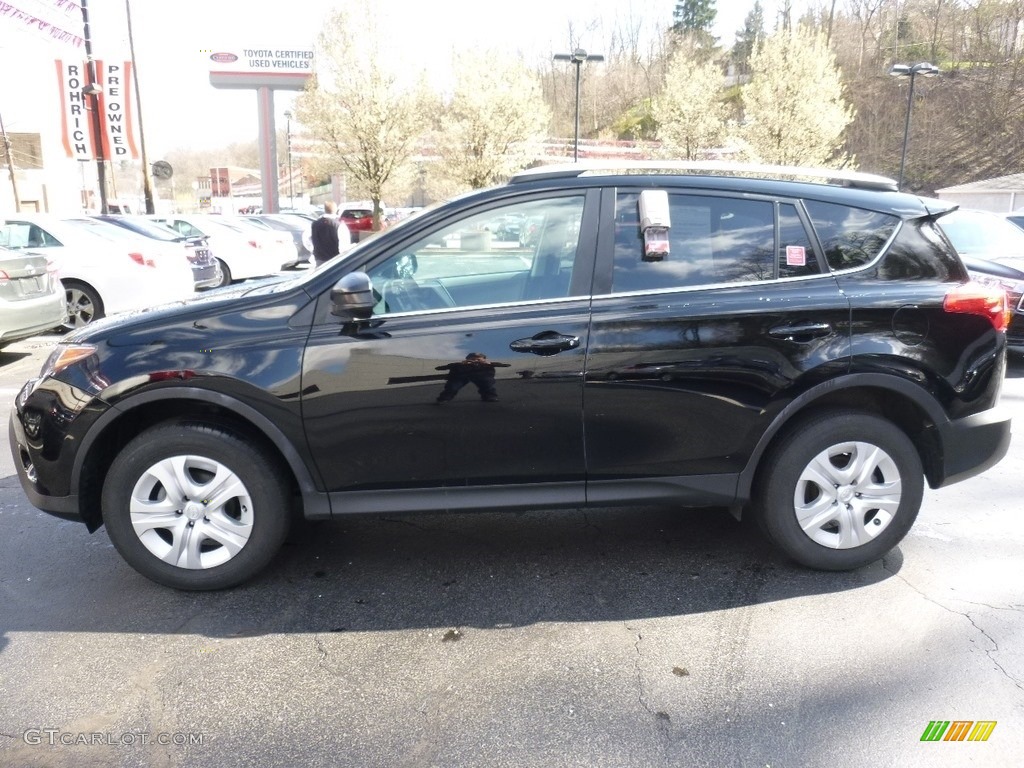 2013 RAV4 LE AWD - Black / Ash photo #4