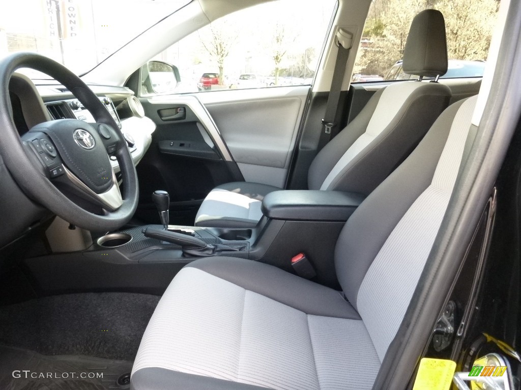 2013 RAV4 LE AWD - Black / Ash photo #5