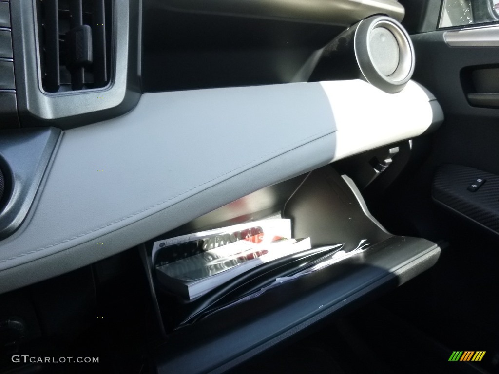 2013 RAV4 LE AWD - Black / Ash photo #23
