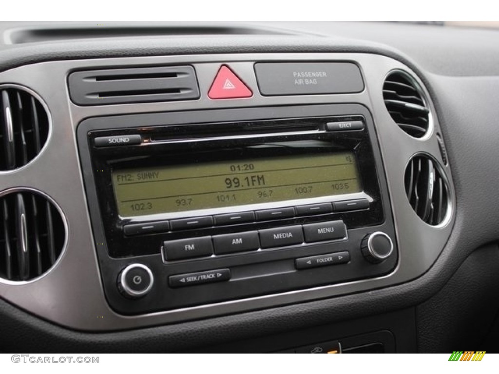 2011 Tiguan S - Deep Black Metallic / Clay Gray photo #37