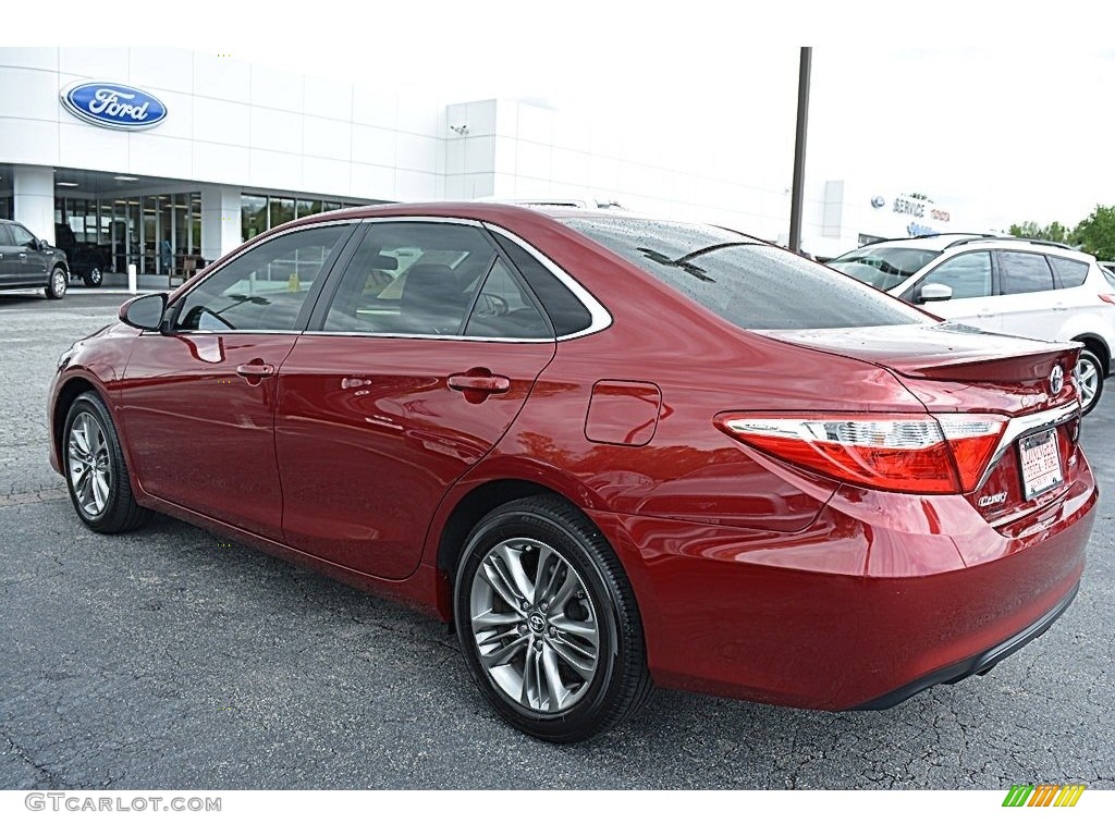 2015 Camry SE - Ruby Flare Pearl / Black photo #5