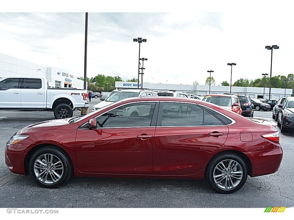 2015 Camry SE - Ruby Flare Pearl / Black photo #6