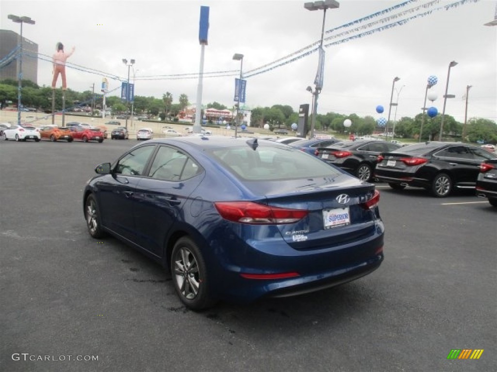 2017 Elantra SE - Lakeside Blue / Gray photo #5
