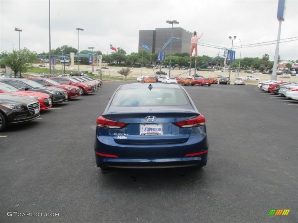 2017 Elantra SE - Lakeside Blue / Gray photo #6