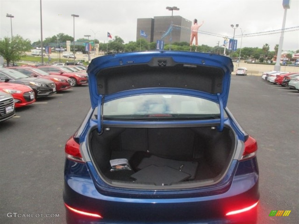 2017 Elantra SE - Lakeside Blue / Gray photo #9