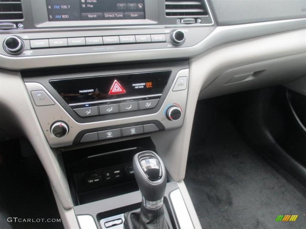 2017 Elantra SE - Lakeside Blue / Gray photo #19