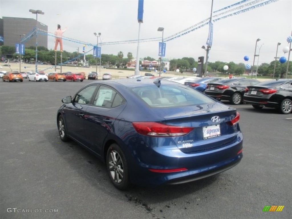 2017 Elantra SE - Lakeside Blue / Gray photo #5