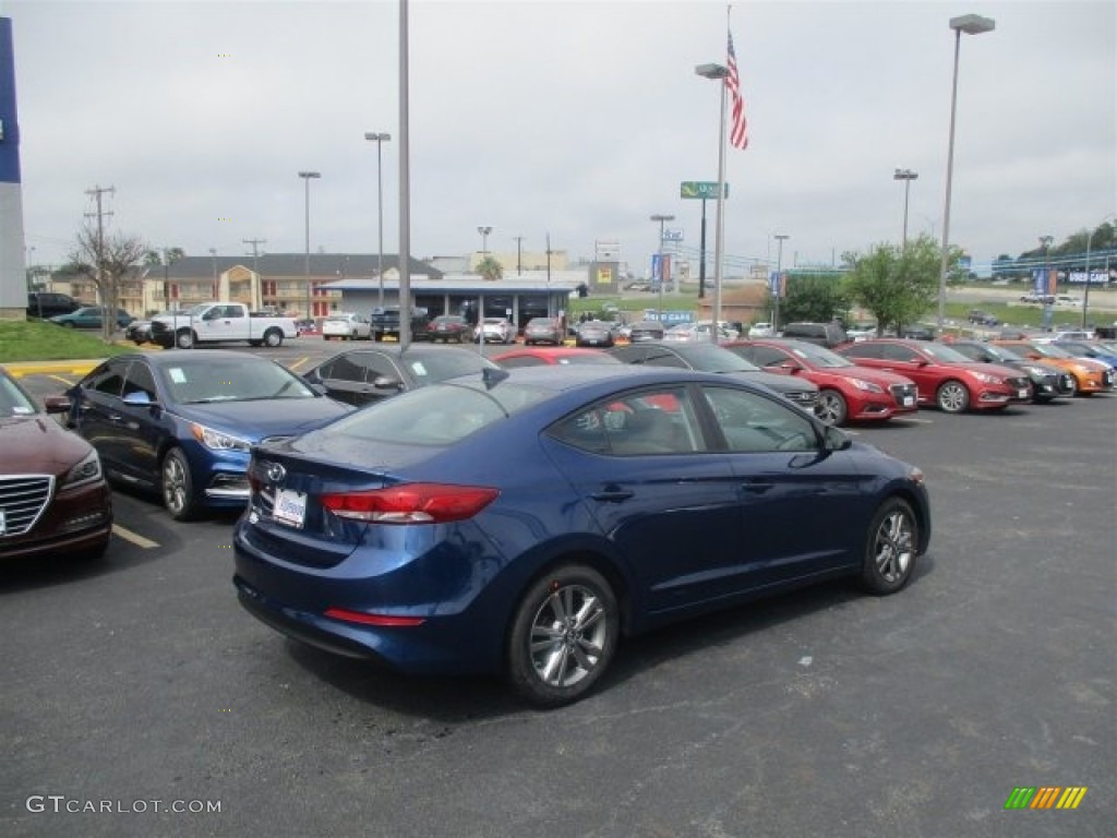 2017 Elantra SE - Lakeside Blue / Gray photo #7