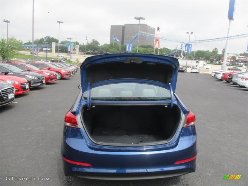 2017 Elantra SE - Lakeside Blue / Gray photo #8