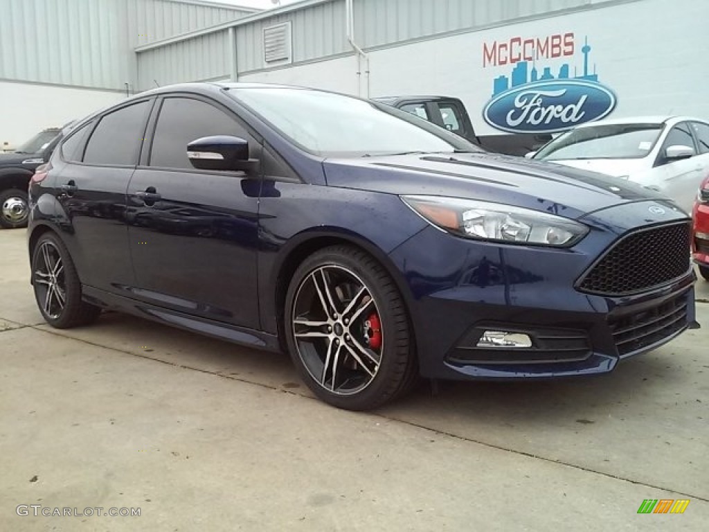 Kona Blue Ford Focus