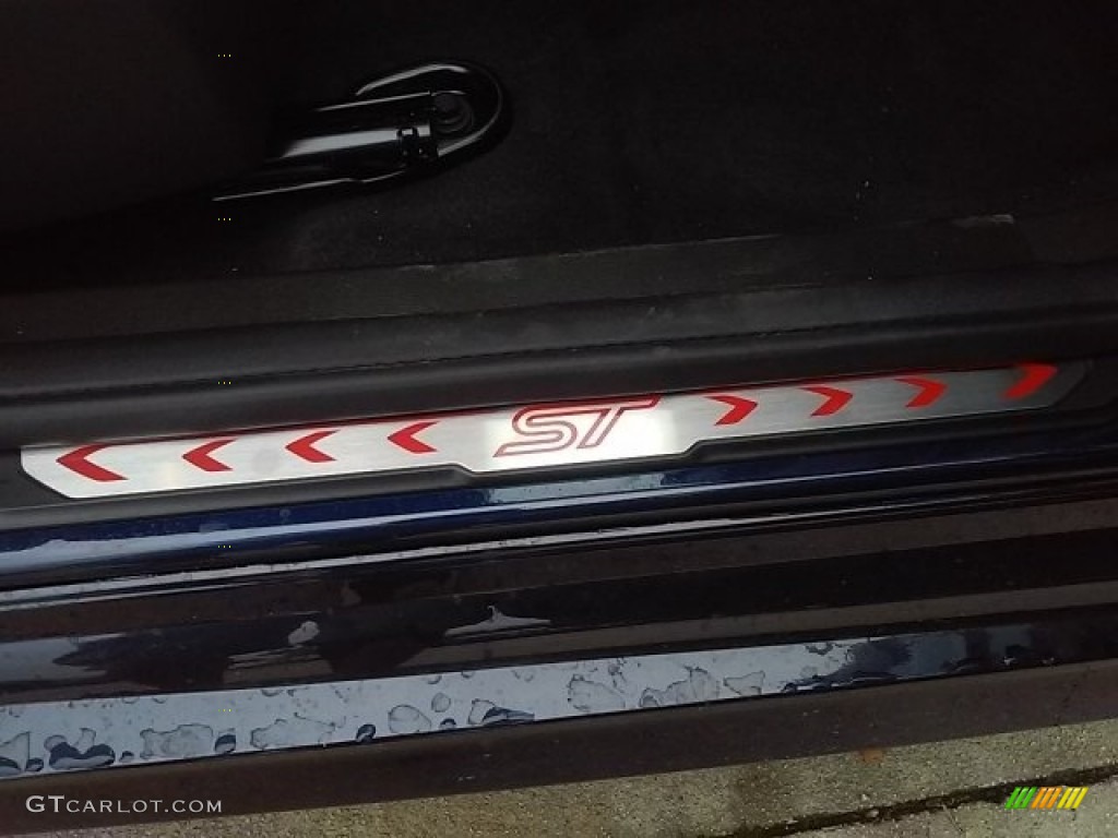 2016 Focus ST - Kona Blue / Charcoal Black photo #13