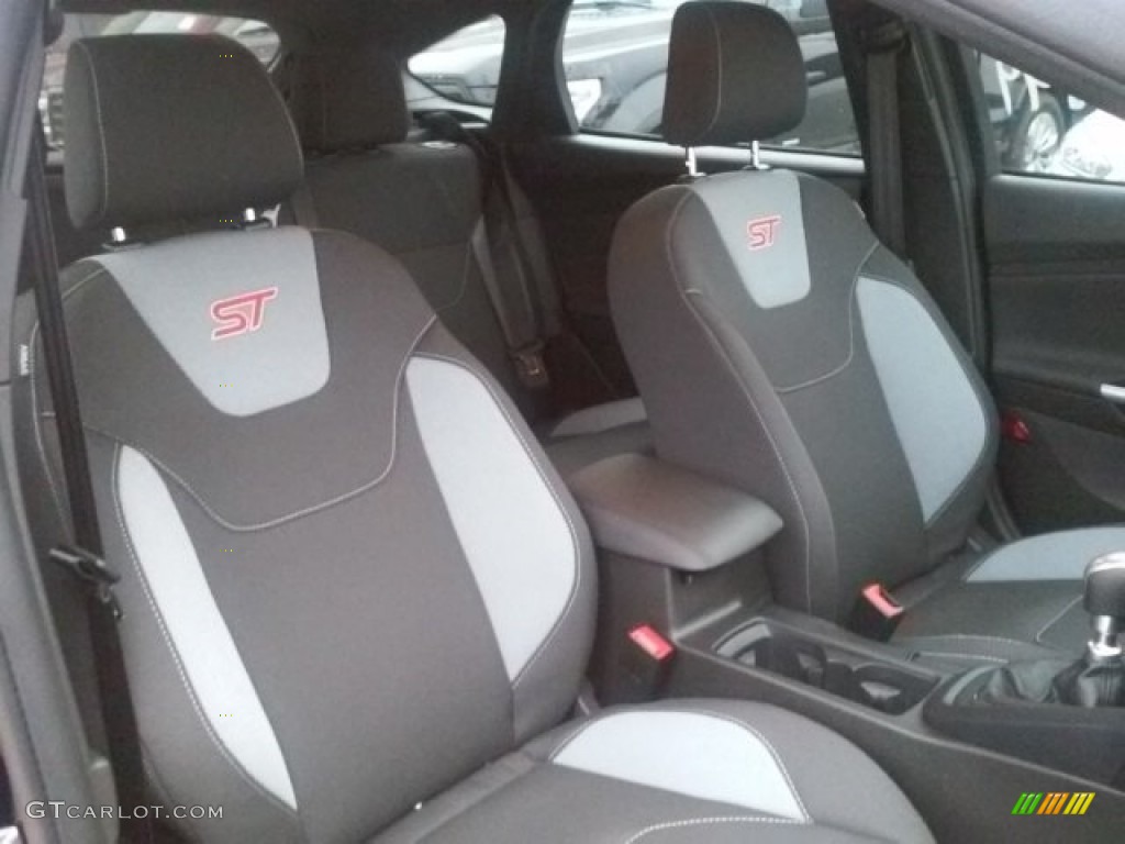 2016 Focus ST - Kona Blue / Charcoal Black photo #14