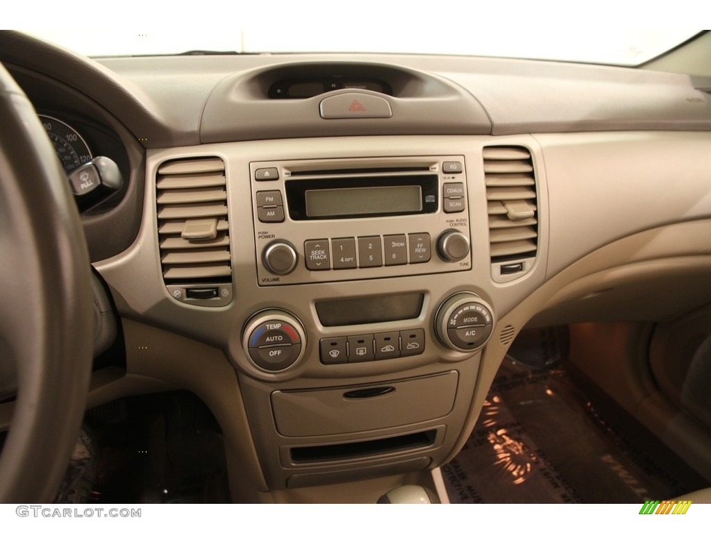 2008 Optima LX V6 - Clear White / Beige photo #8