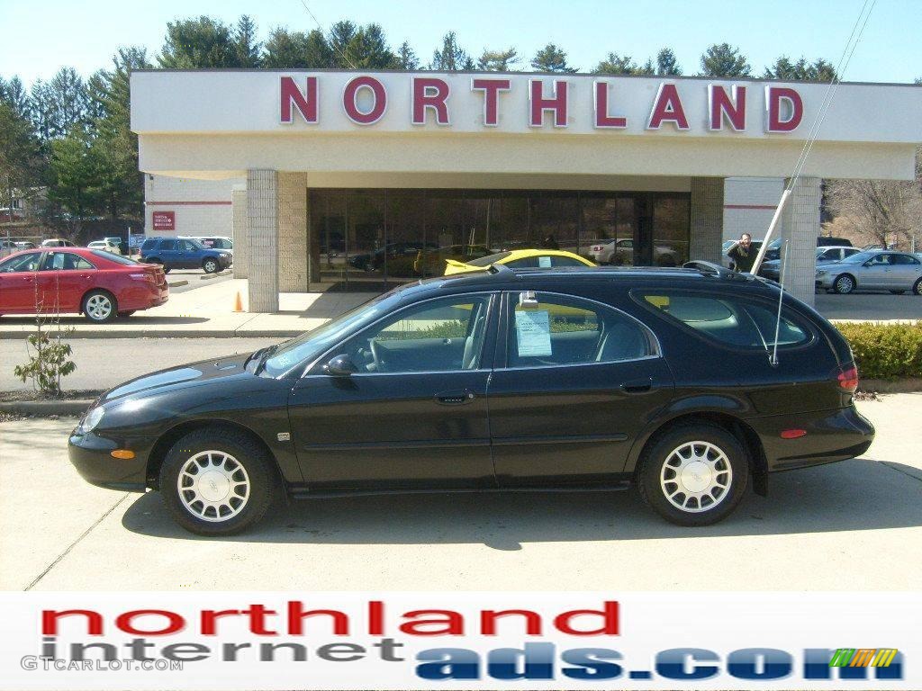 1998 Taurus SE Wagon - Black / Medium Graphite photo #1