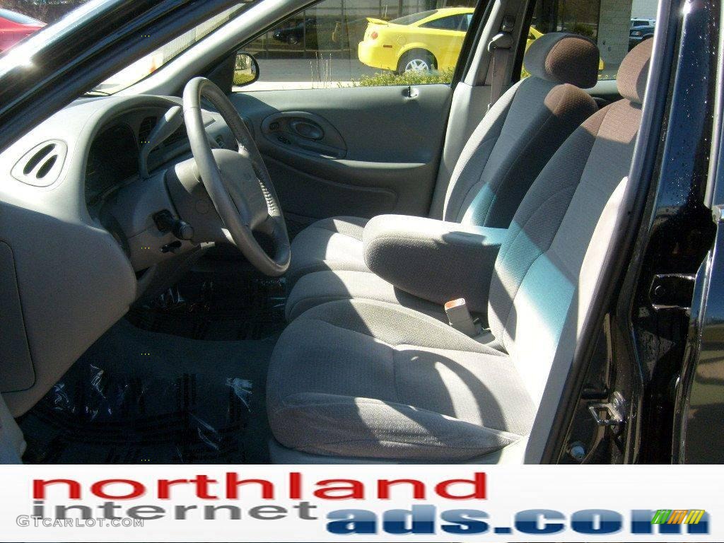 1998 Taurus SE Wagon - Black / Medium Graphite photo #9